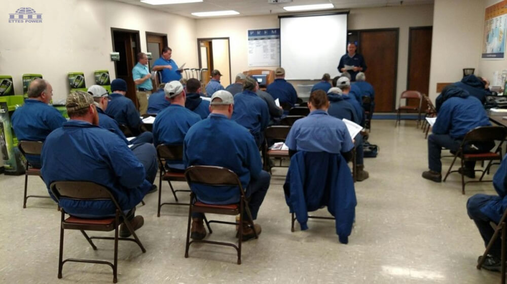 Training meeting for Diesel & Gas Engine Generator ETTES Group